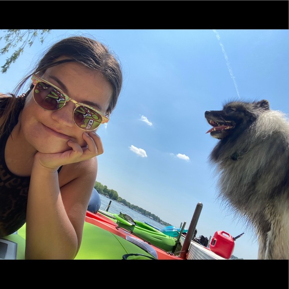 Meet your Posher, Ashley - Picture 5 of 5